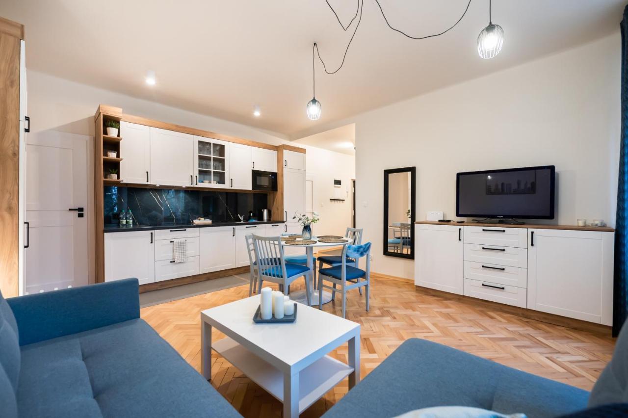Old Town Eclectic Apartment For 6 People Warszawa Eksteriør bilde