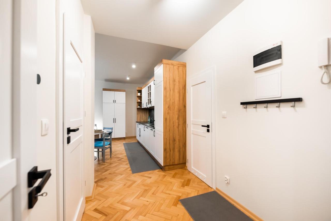 Old Town Eclectic Apartment For 6 People Warszawa Eksteriør bilde